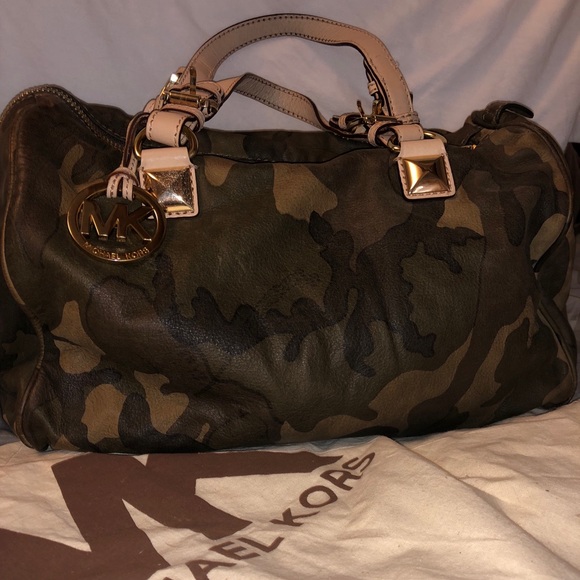 Authentic Micheal Kors camo Bag.